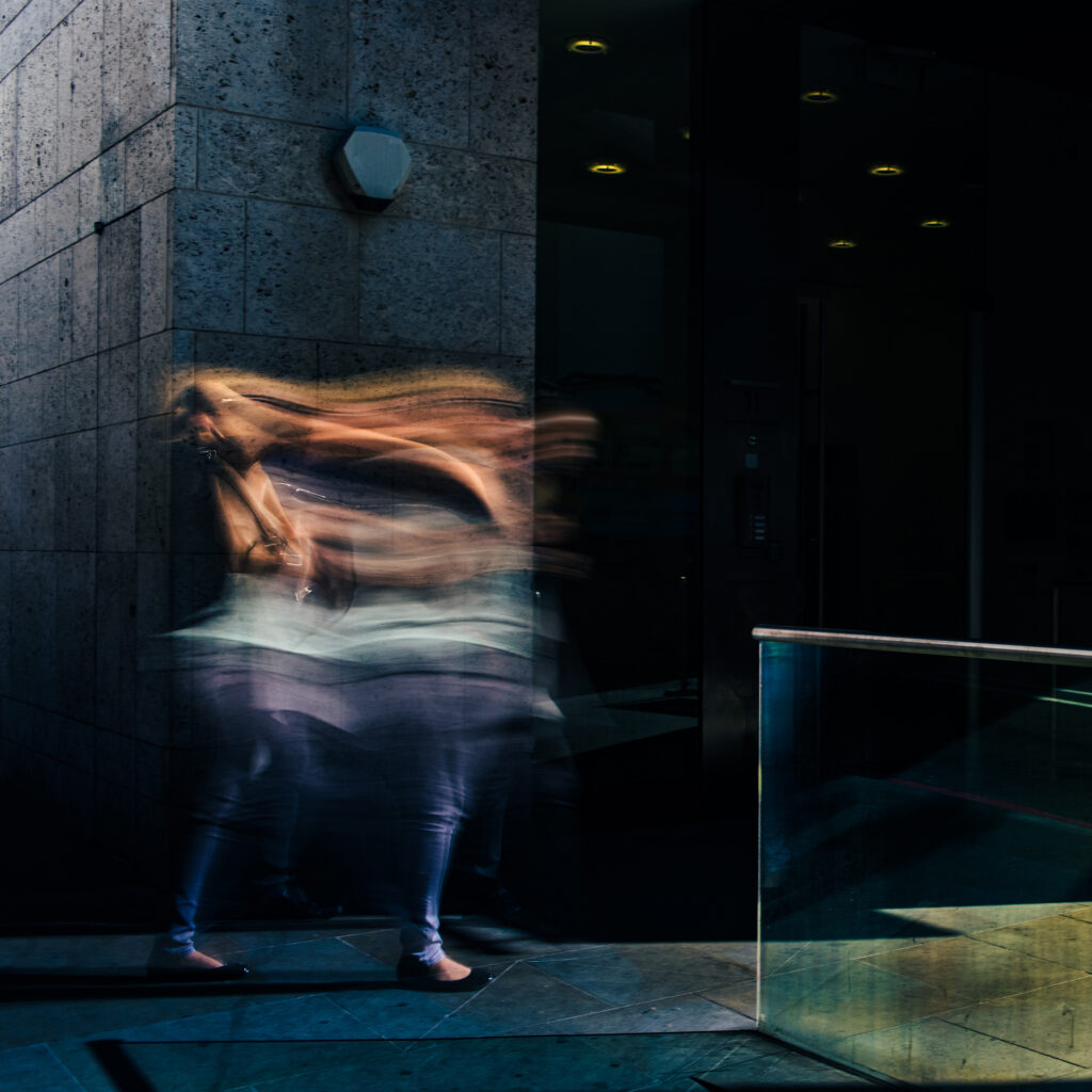 Slow Shutter street photography with Damien Demolder
